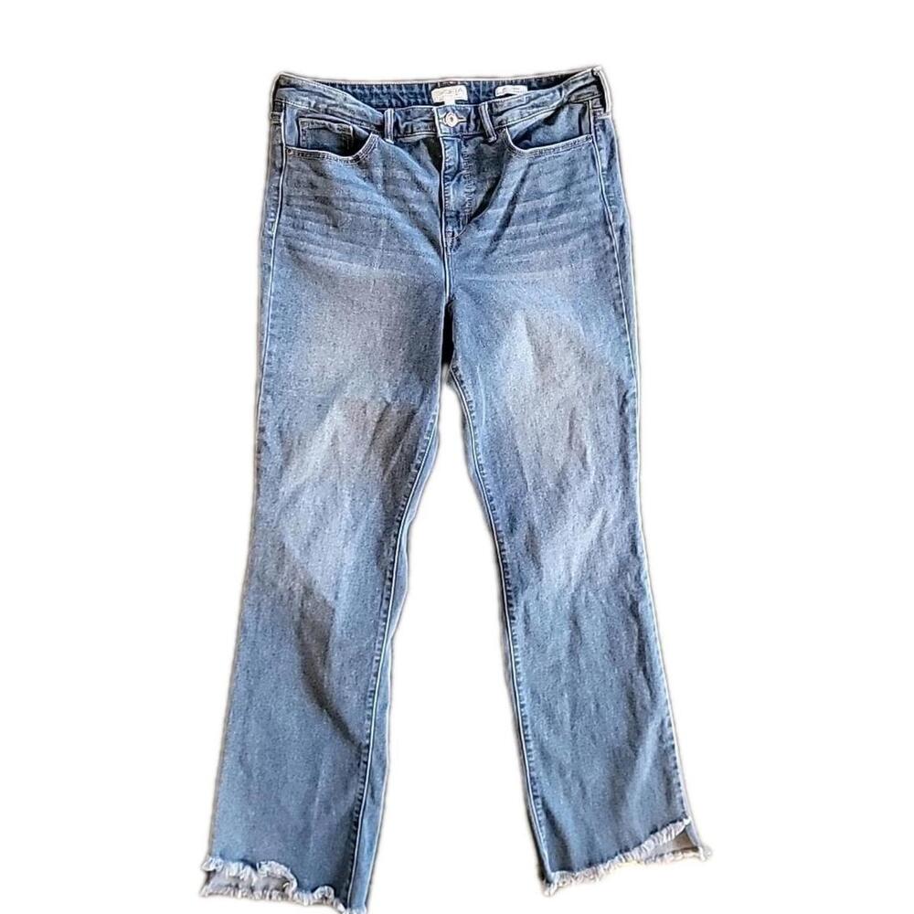 Sofia Jeans Aura High Rise Skinny Kick Boot Size 12 Frayed Hem Distressed Sexy